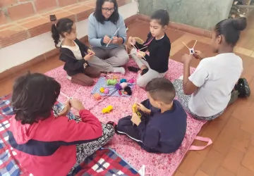 Clase esencial de Tejido - Escuela Libre Jamundí